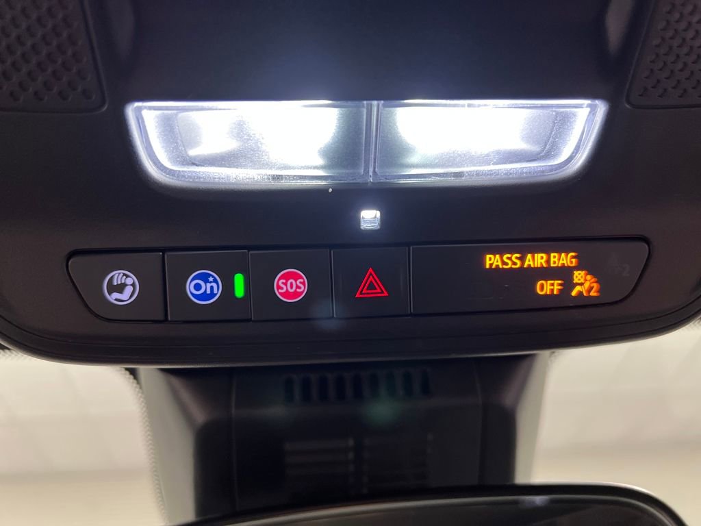 Used 2025 Chevrolet Equinox LT image 53