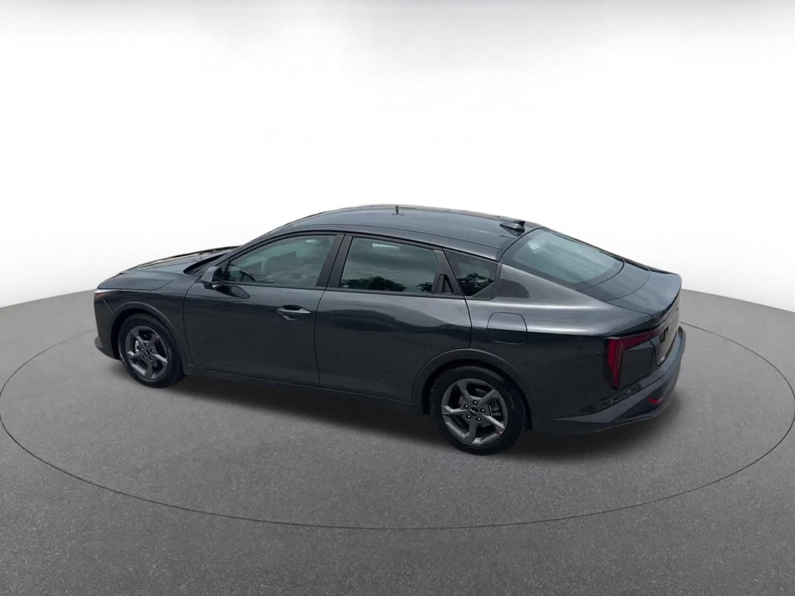 Used 2026 Kia K4 FWD image 10