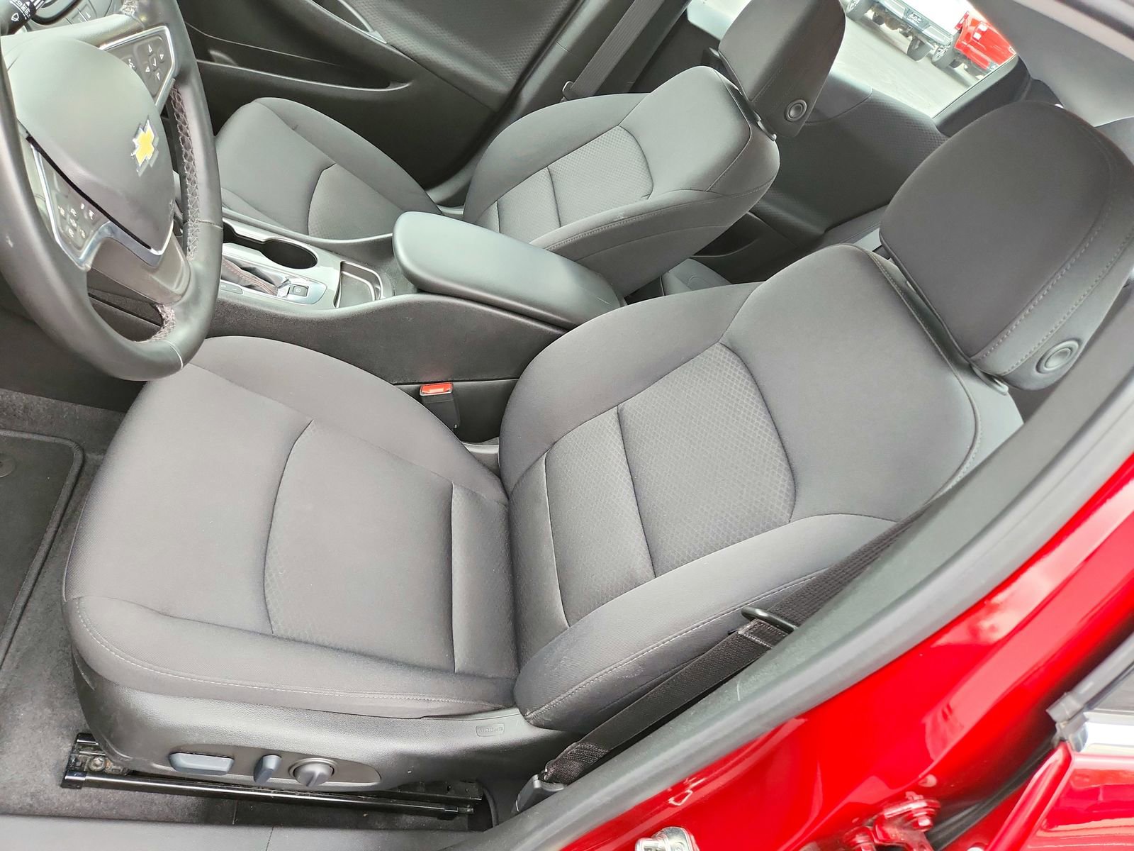 Used 2023 Chevrolet Malibu RS FWD image 12