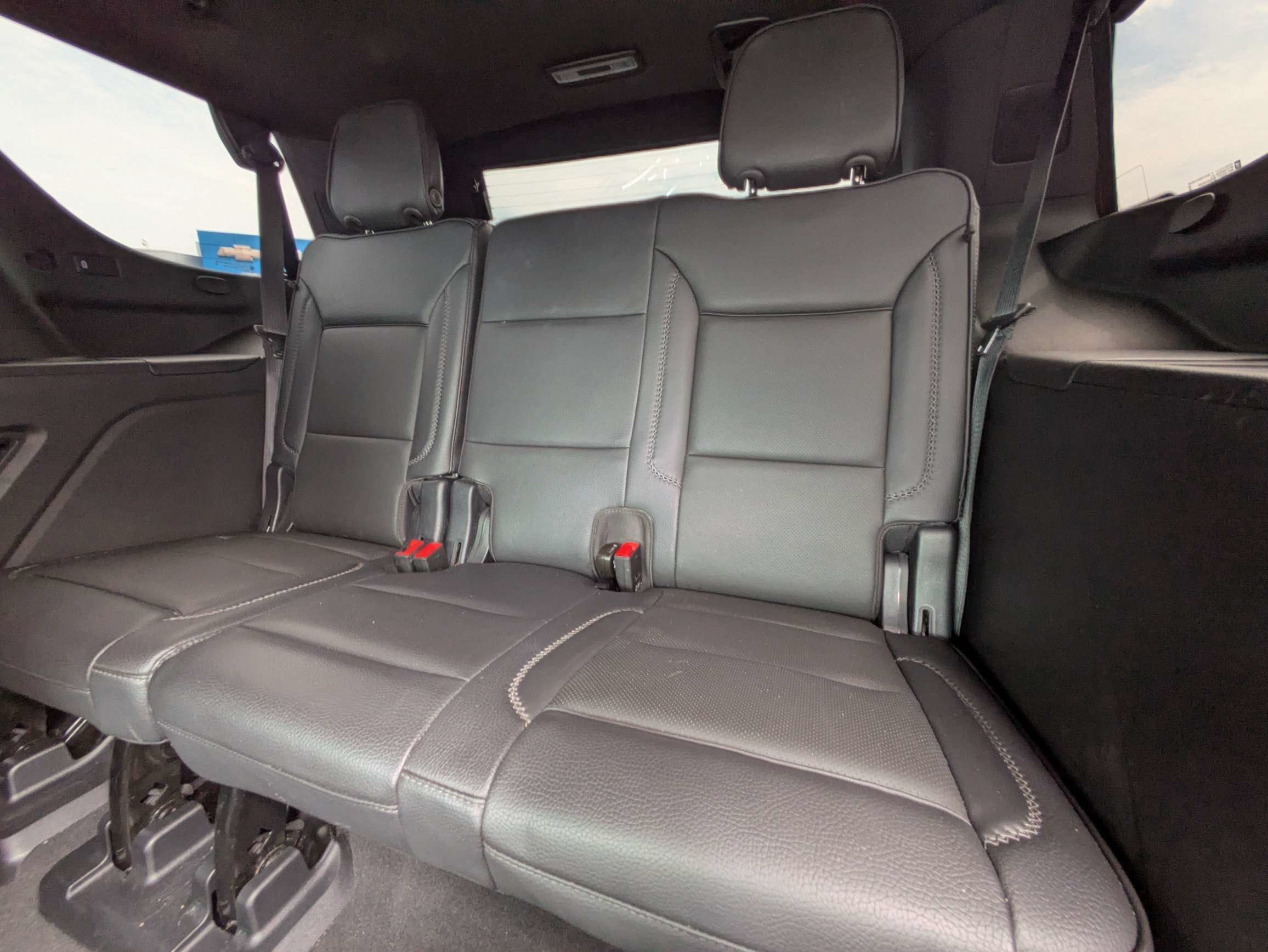 Used 2023 GMC Yukon Denali w/ Denali Reserve Package AWD/4WD image 9