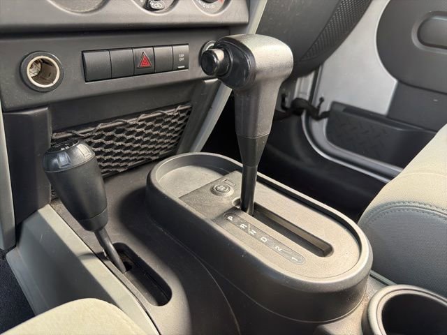 Used 2009 Jeep Wrangler Sahara image 19