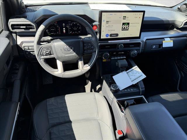 New 2026 Toyota 4Runner TRD Off-Road Premium AWD/4WD image 10