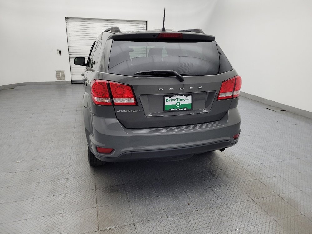 Used 2019 Dodge Journey SE w/ Connectivity Group image 6