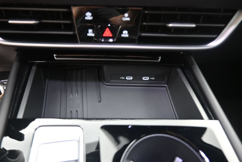 New 2026 Volkswagen Atlas Cross Sport SEL Premium R-Line AWD/4WD image 16