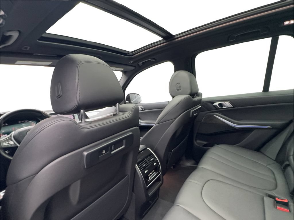 Used 2022 BMW X5 sDrive40i w/ Premium Package RWD image 24