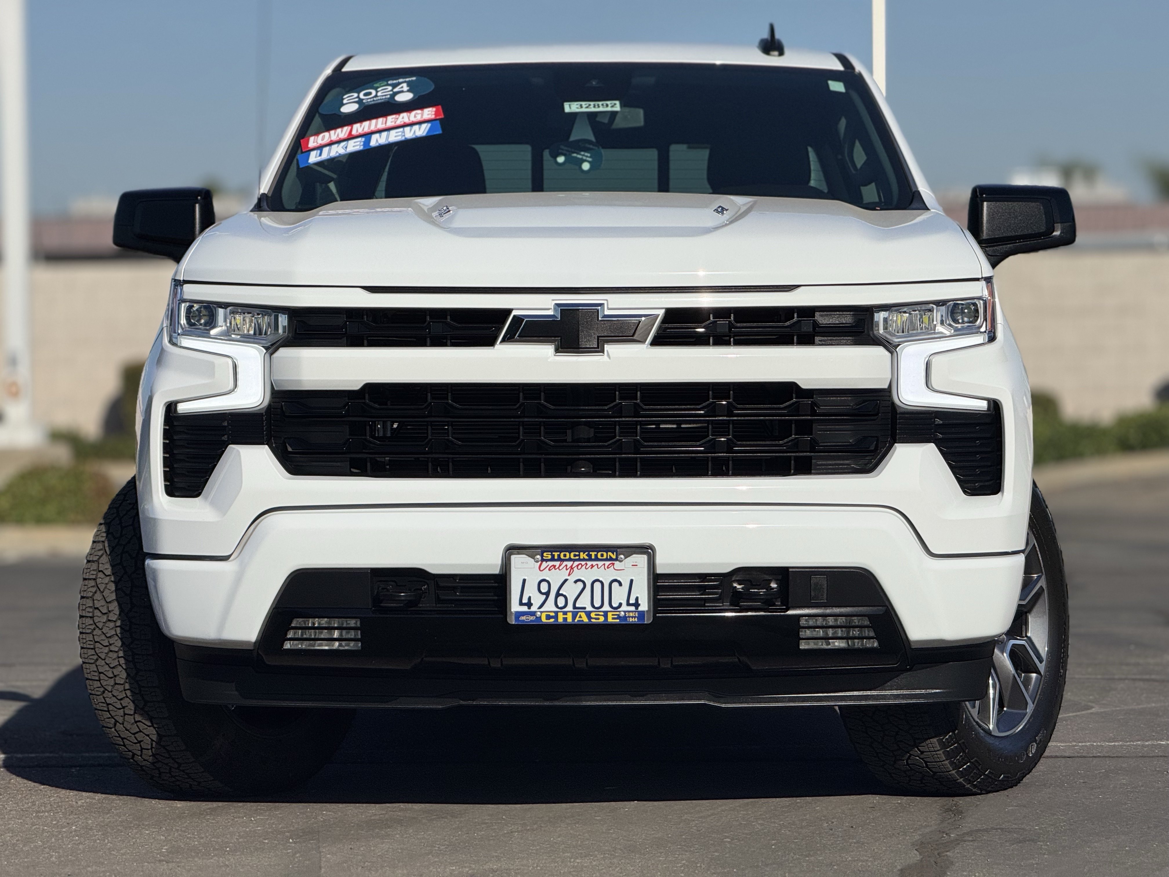 Used 2024 Chevrolet Silverado 1500 RST AWD/4WD image 2