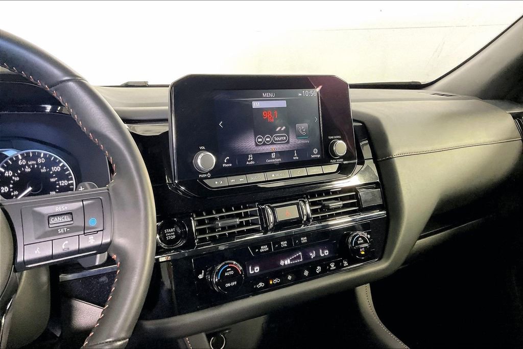 Used 2025 Nissan Pathfinder Rock Creek image 9