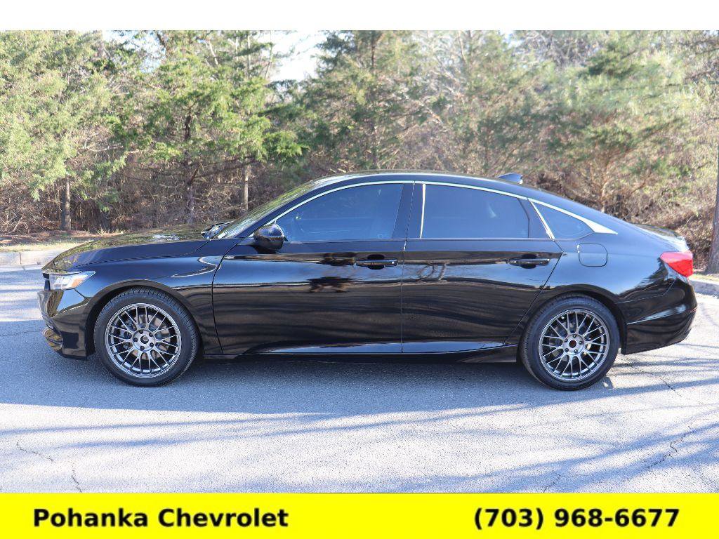 Used 2018 Honda Accord Sport image 4