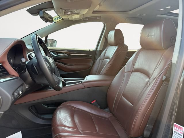 Used 2018 Buick Enclave Avenir AWD/4WD image 9