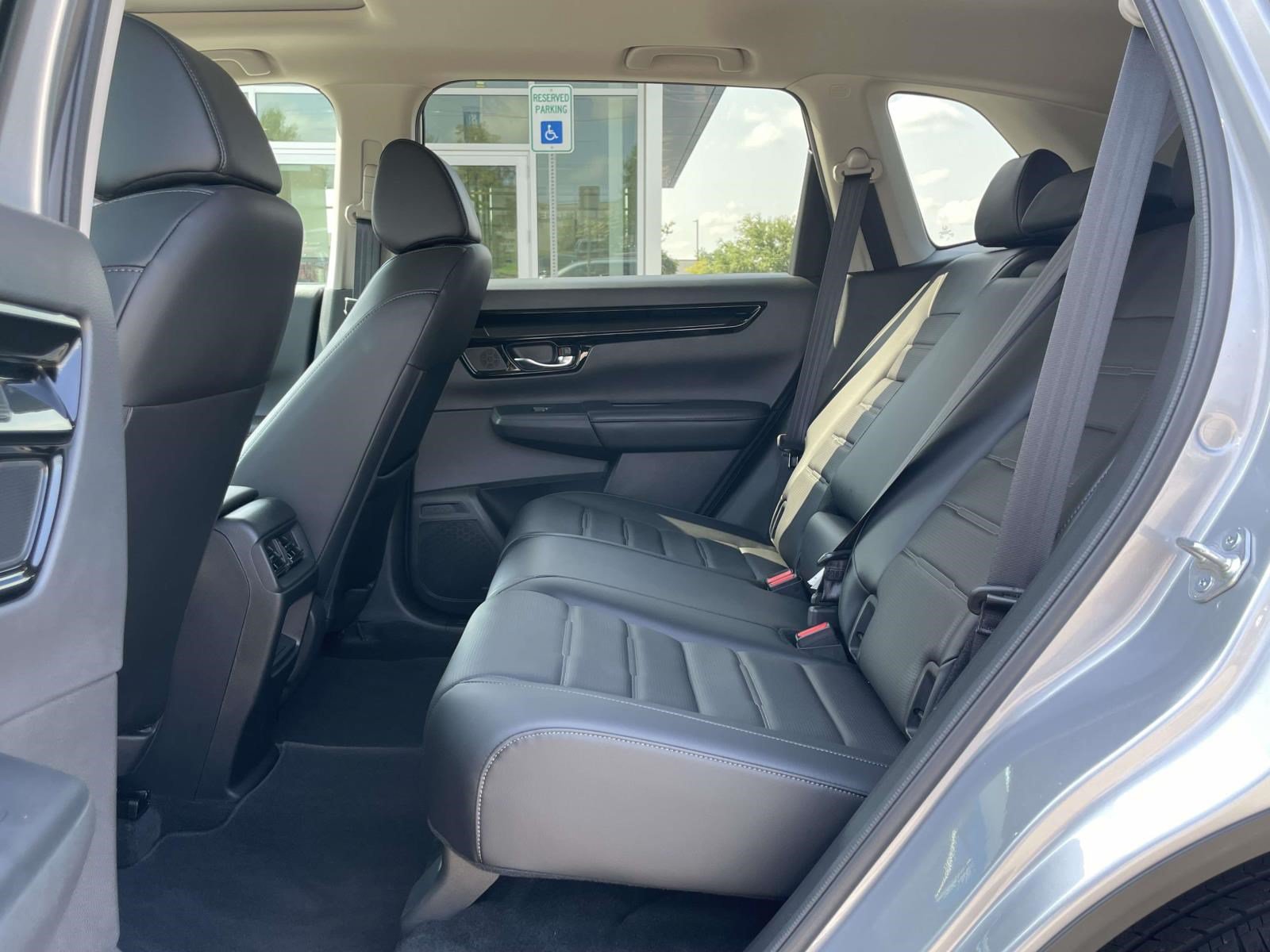 Used 2023 Honda CR-V EX-L image 10
