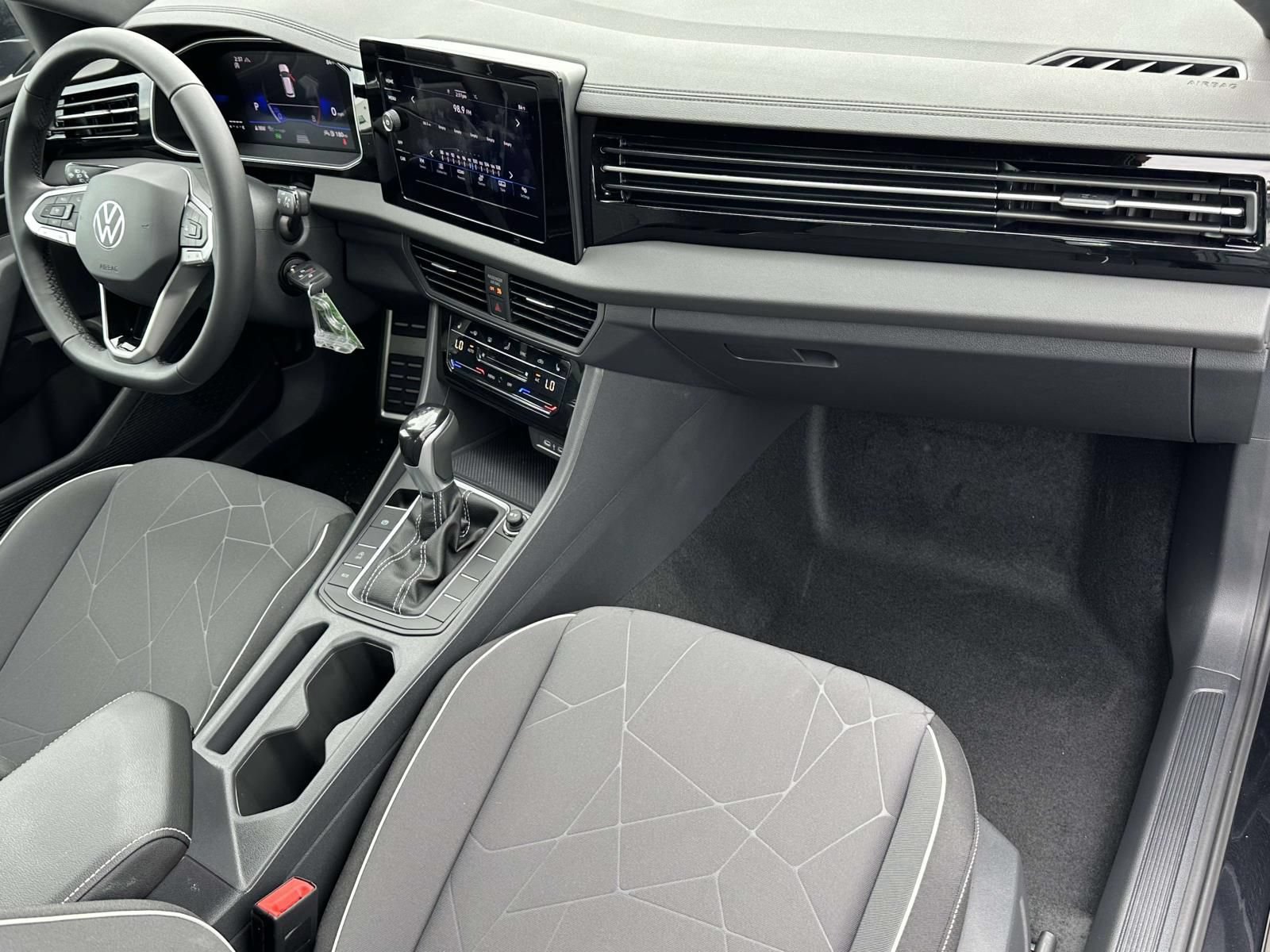 New 2026 Volkswagen Jetta Sport FWD image 12