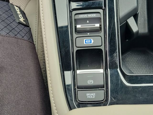 Used 2023 Honda Accord Touring image 37