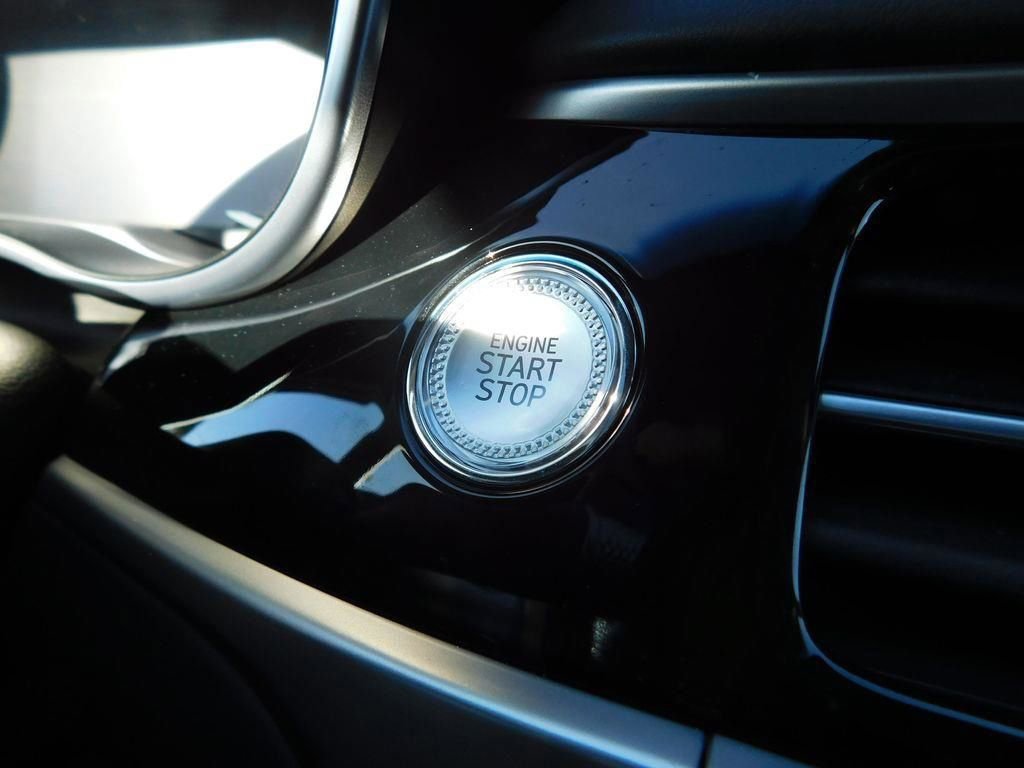 Used 2026 Genesis G70 3.3T Sport Prestige image 25