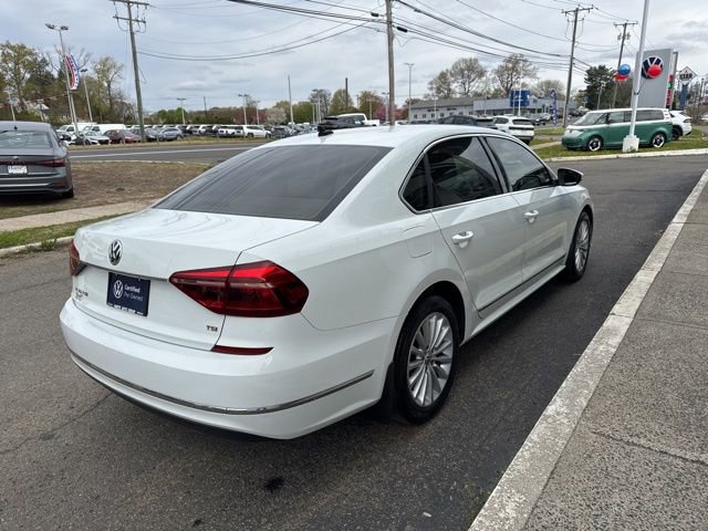 Used 2017 Volkswagen Passat 1.8T SE FWD image 7