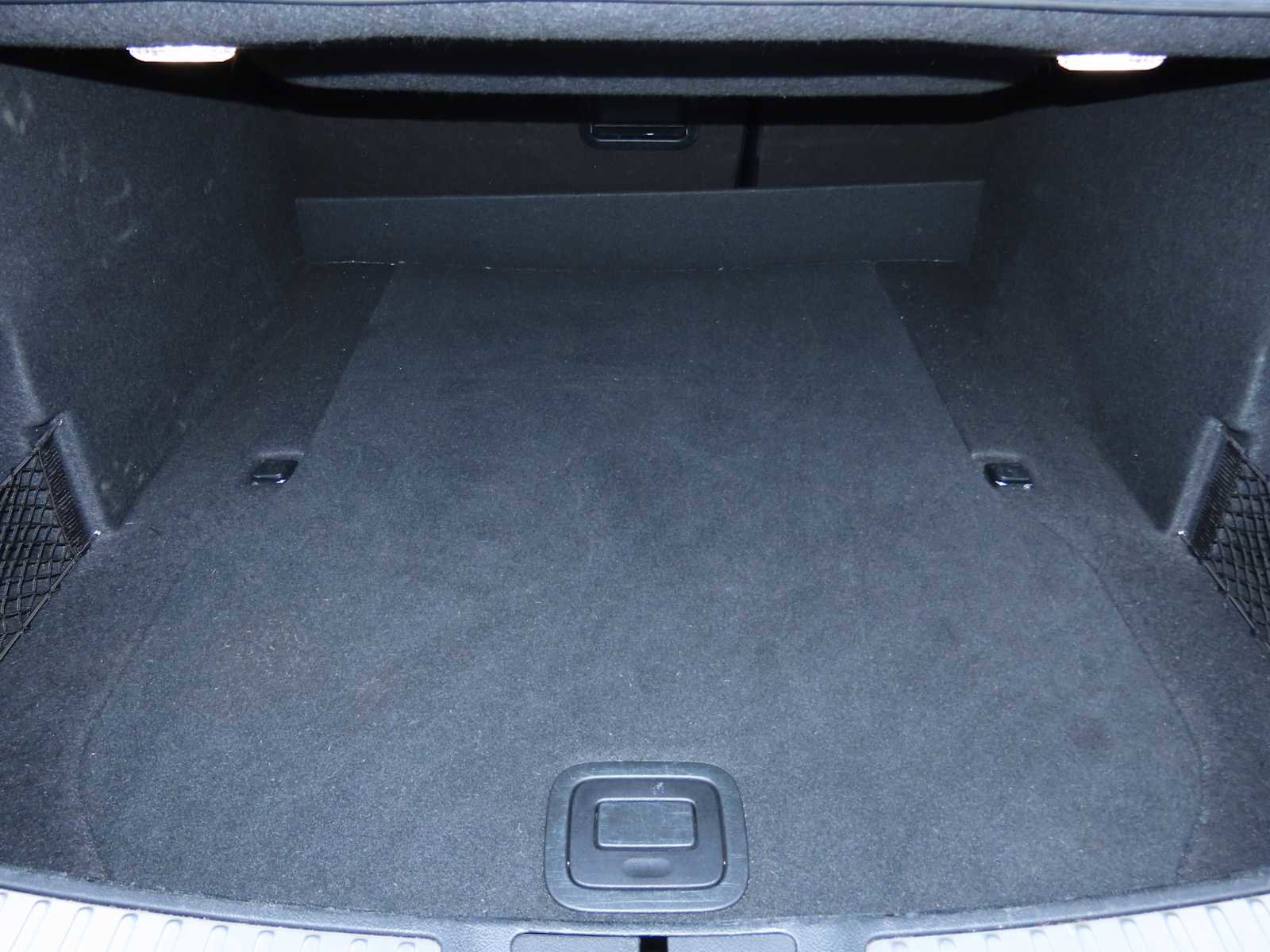 Used 2019 Lincoln Continental Select image 34