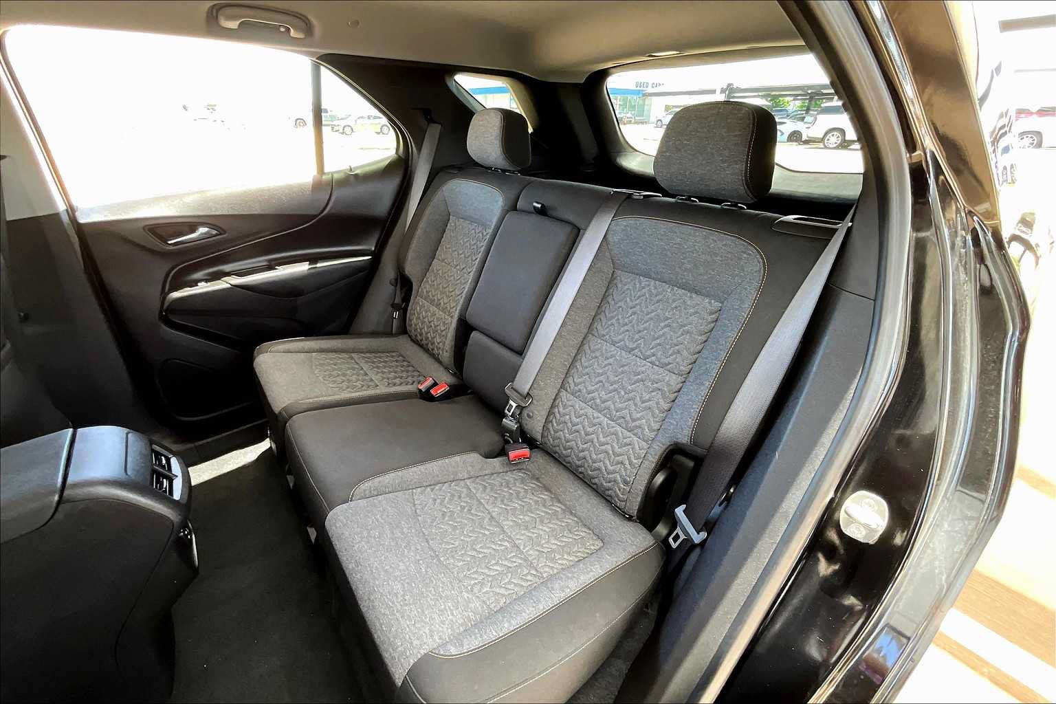 Used 2023 Chevrolet Equinox LT FWD image 21