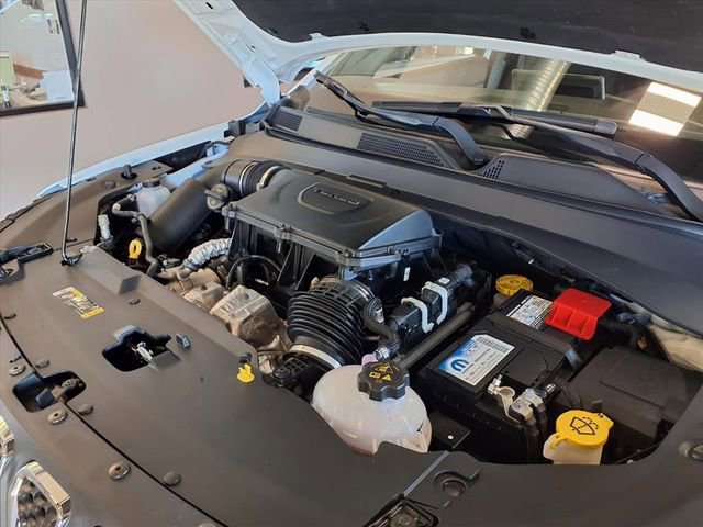 Used 2023 Jeep Compass Latitude w/ Convenience Group image 12