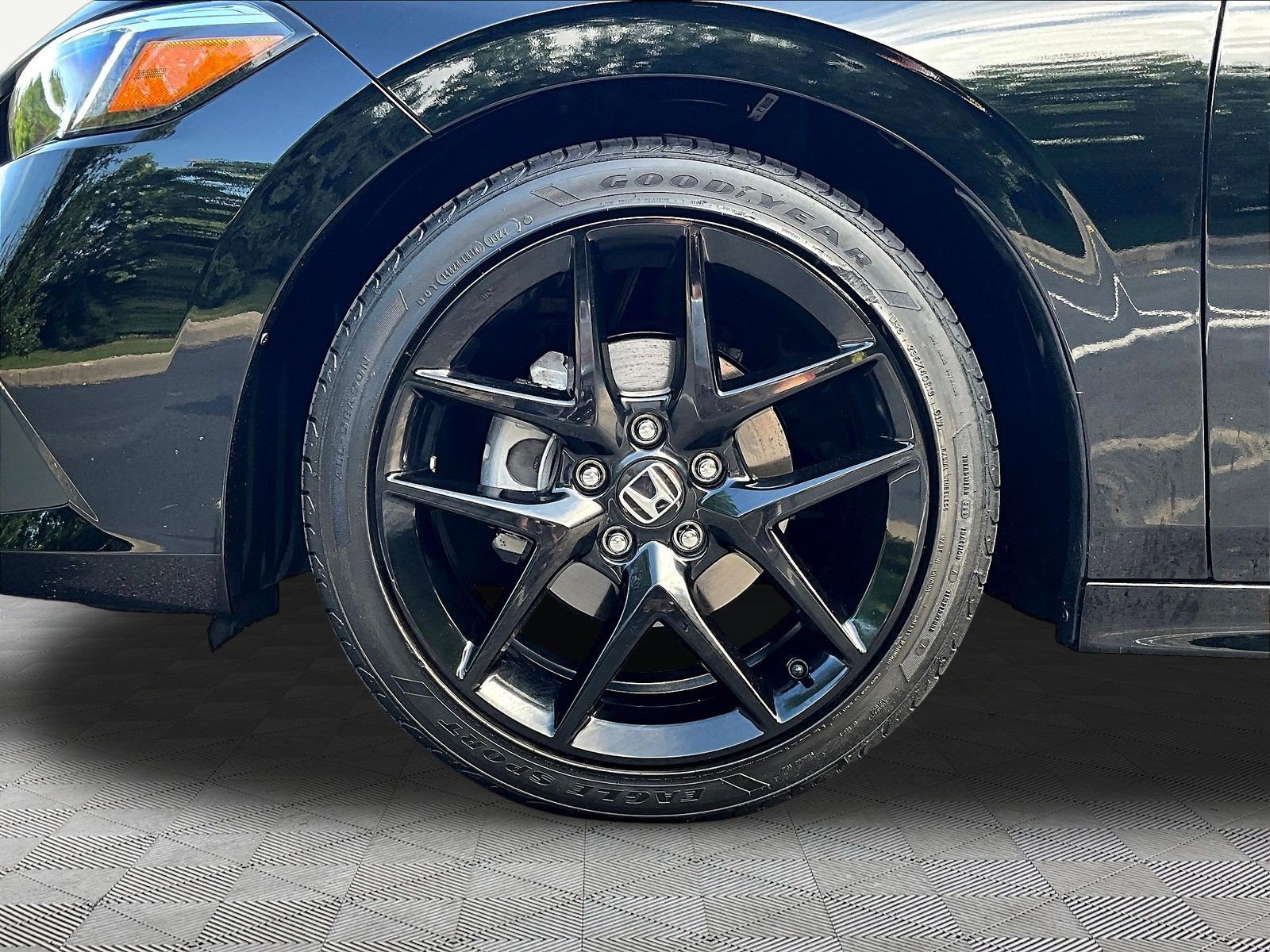 Used 2024 Honda Civic Sport image 33