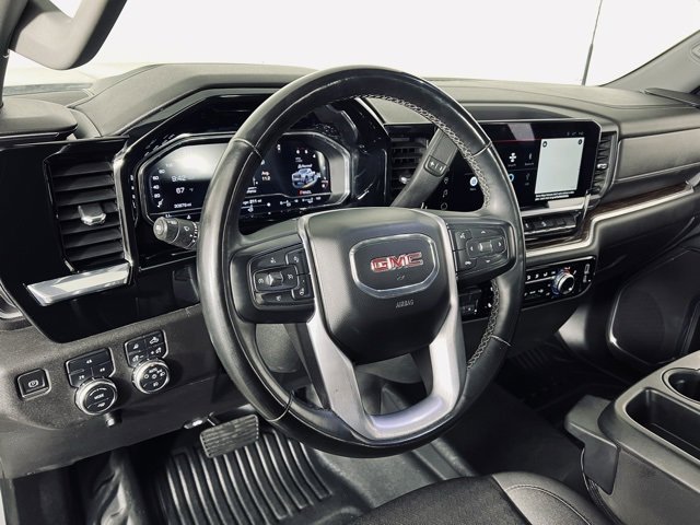 Used 2024 GMC Sierra 3500 SLE w/ SLE Convenience Package image 10