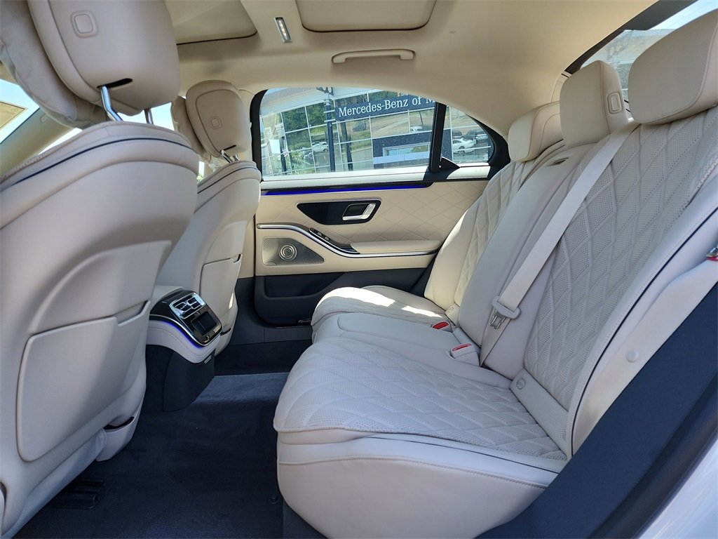 New 2025 Mercedes-Benz S 580 4MATIC Sedan image 13