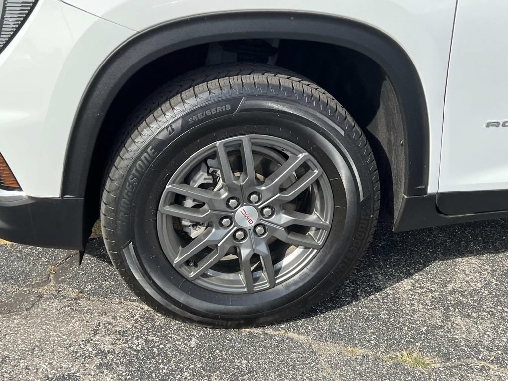 Used 2025 GMC Acadia Elevation FWD image 26