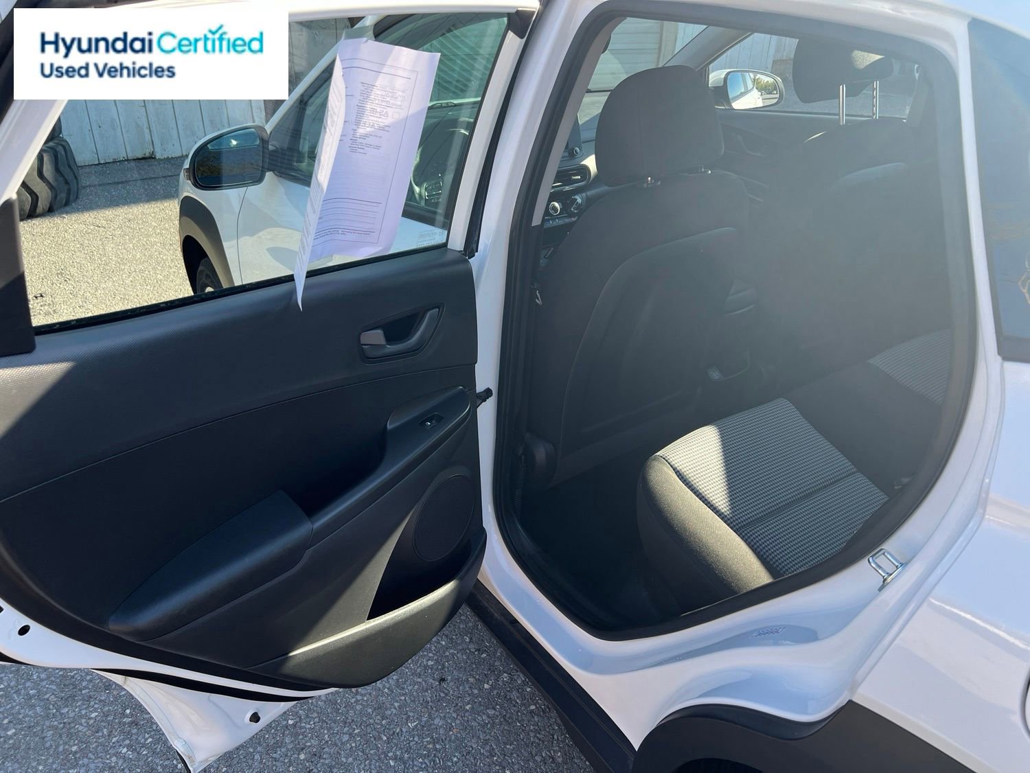 Certified 2023 Hyundai Kona SE AWD/4WD image 17