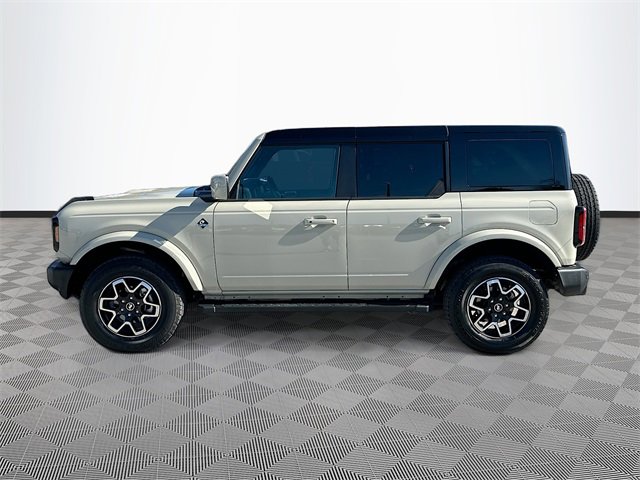 Used 2025 Ford Bronco Outer Banks image 8