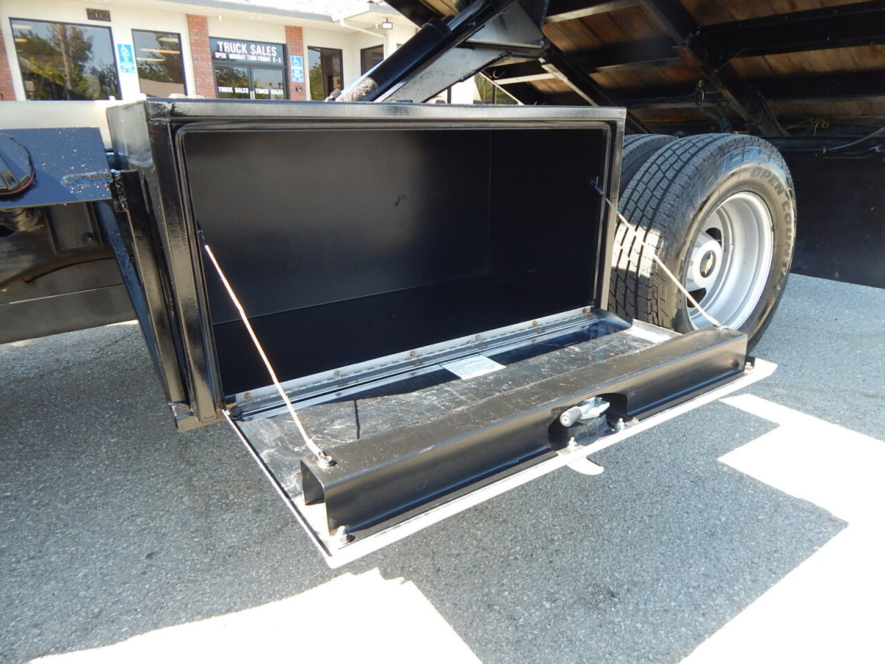 Used 2015 Chevrolet Silverado 3500 W/T RWD image 18