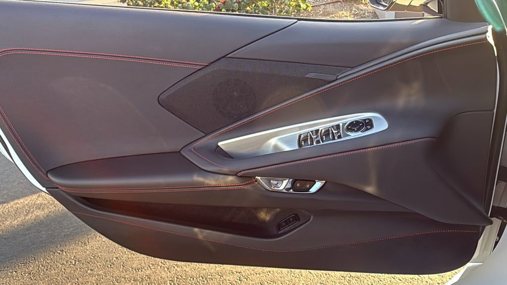 Used 2025 Chevrolet Corvette Stingray Convertible w/ 1LT image 22