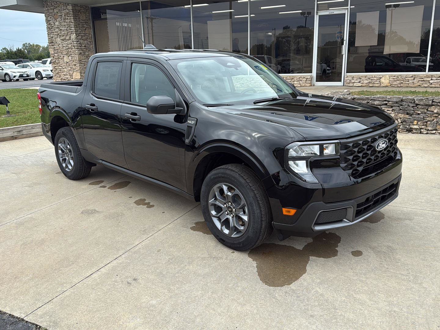 New 2025 Ford Maverick XLT