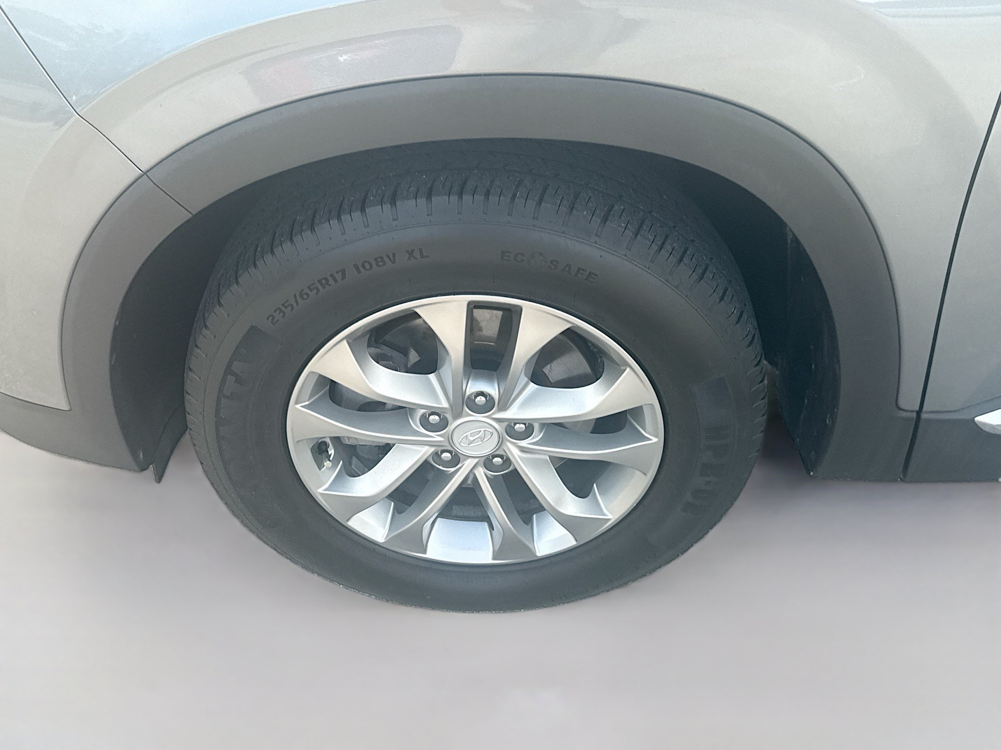 Used 2019 Hyundai Santa Fe SE FWD image 34