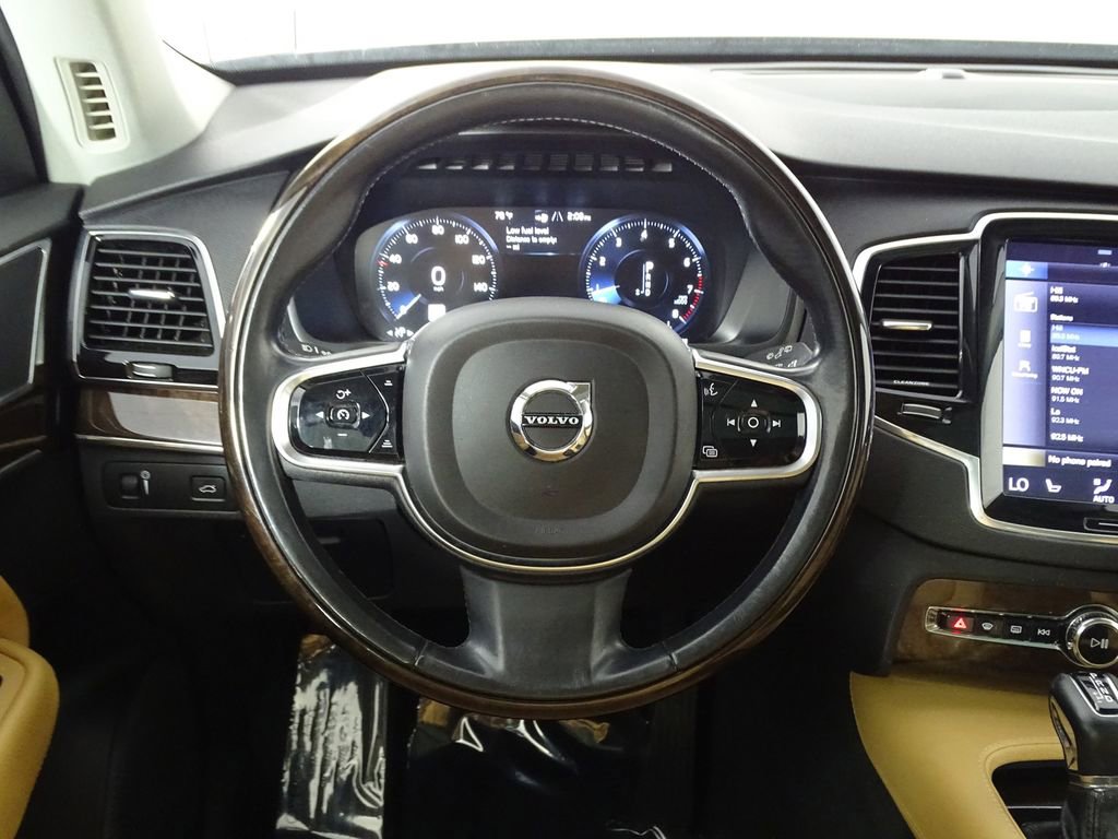 Used 2016 Volvo XC90 T6 Momentum w/ Protection Package Plus image 27