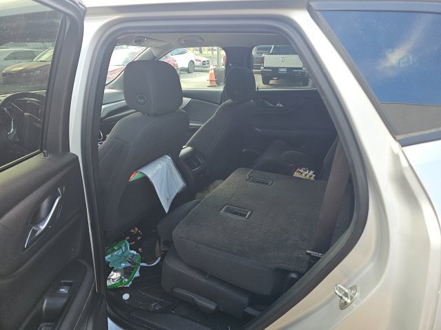 Used 2022 Chevrolet Blazer LT FWD image 3