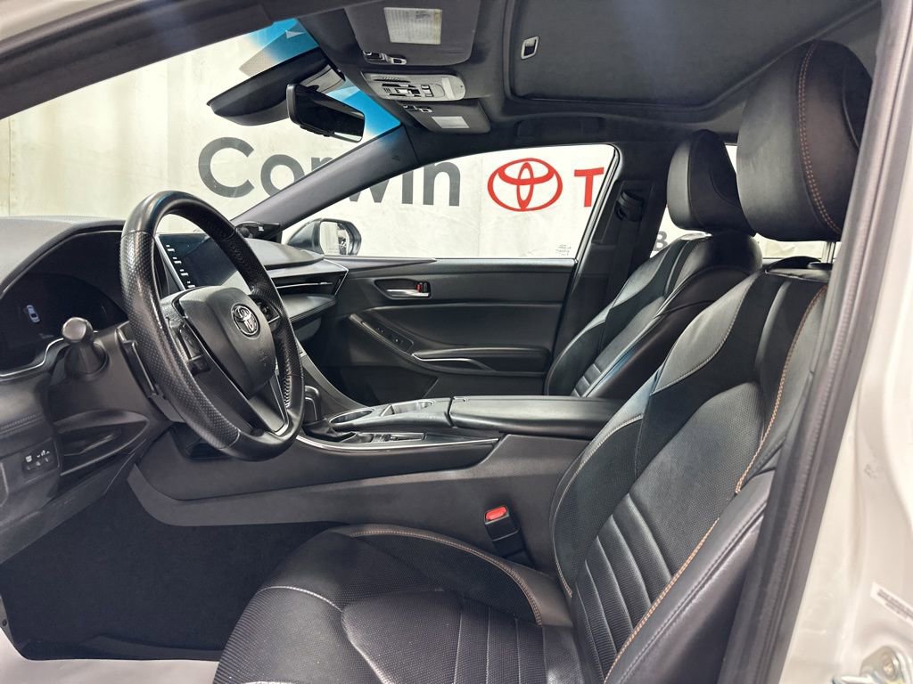 Used 2022 Toyota Avalon XSE image 20