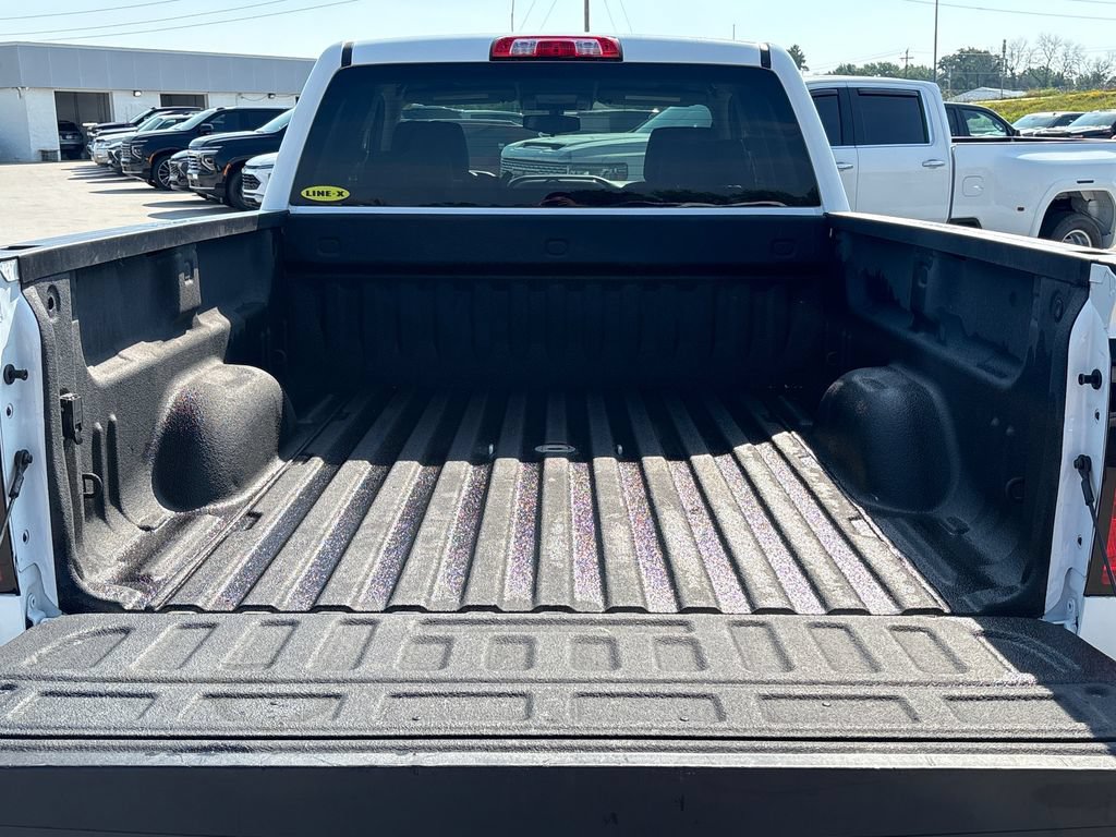 Used 2019 Chevrolet Silverado 1500 LT w/ All Star Edition AWD/4WD image 26