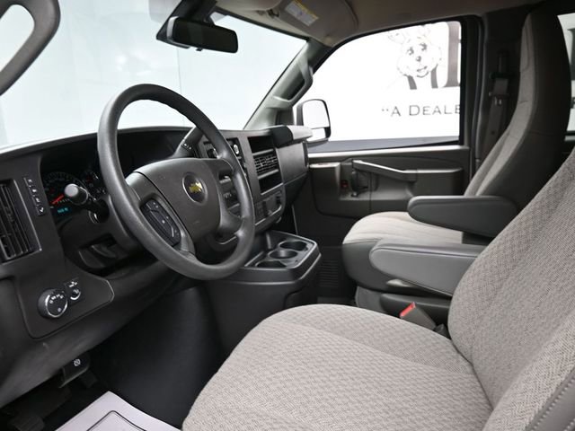 New 2025 Chevrolet Express 3500 LT w/ LT Preferred Equipment Group RWD image 8