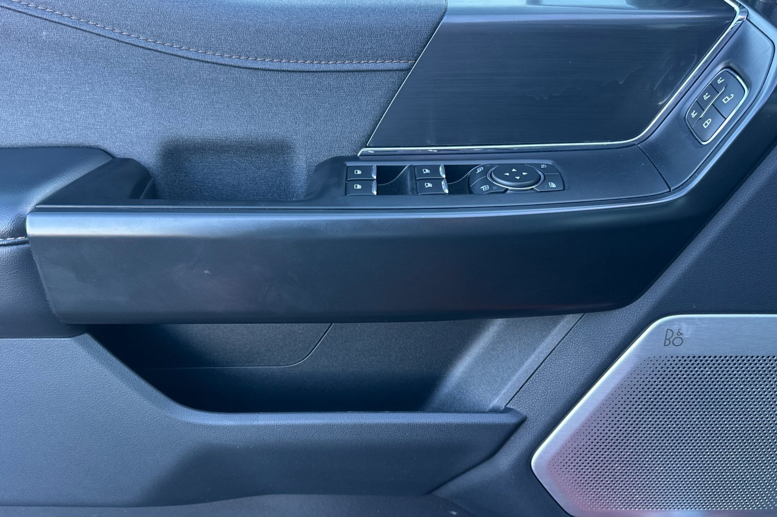 Used 2022 Ford F150 Raptor w/ Equipment Group 801A High image 11