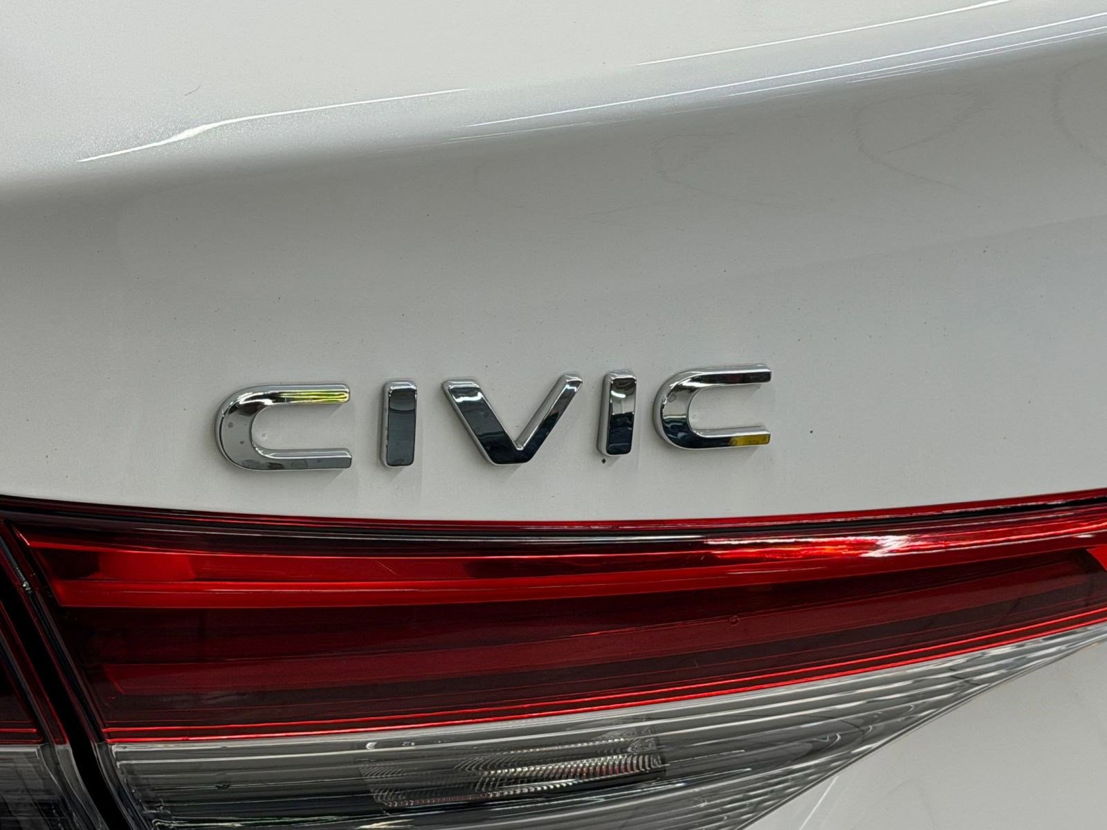 Used 2024 Honda Civic EX image 31