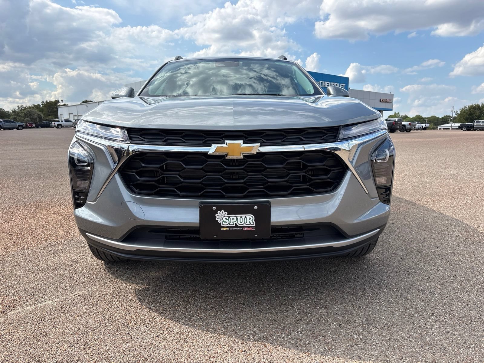 New 2026 Chevrolet Trax LT w/ LT Convenience Package FWD image 9