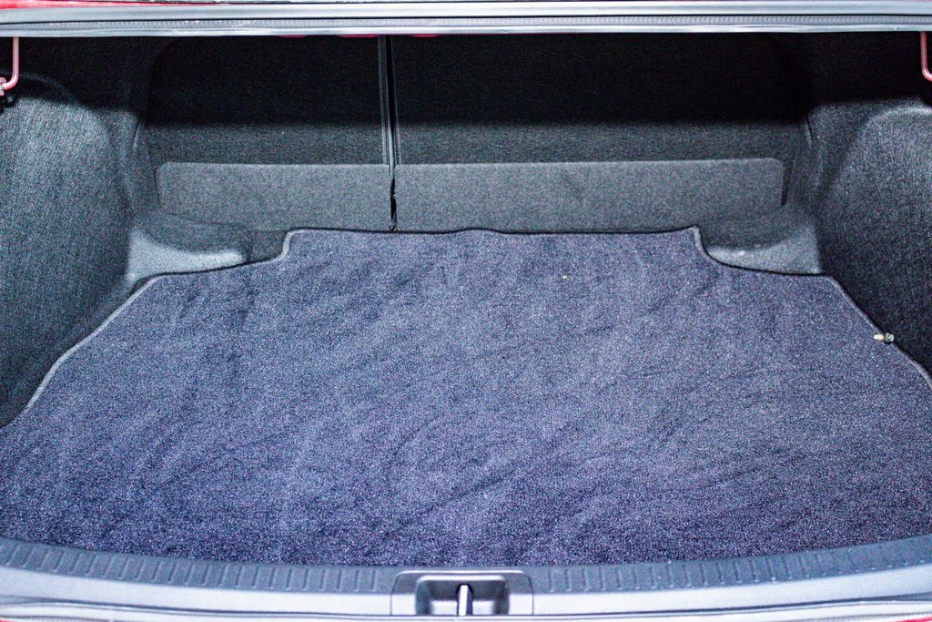 Used 2023 Toyota Corolla SE image 5