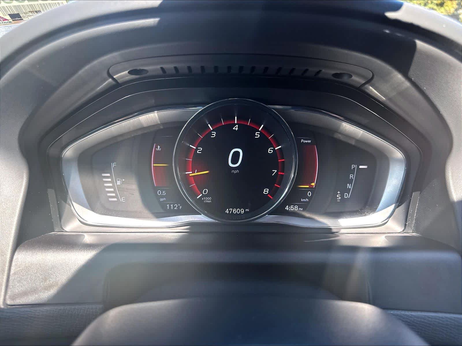 Used 2016 Volvo XC60 T5 Premier w/ Proximity Package FWD image 23