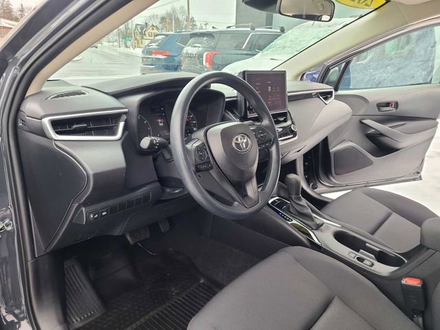 Used 2024 Toyota Corolla LE FWD image 12
