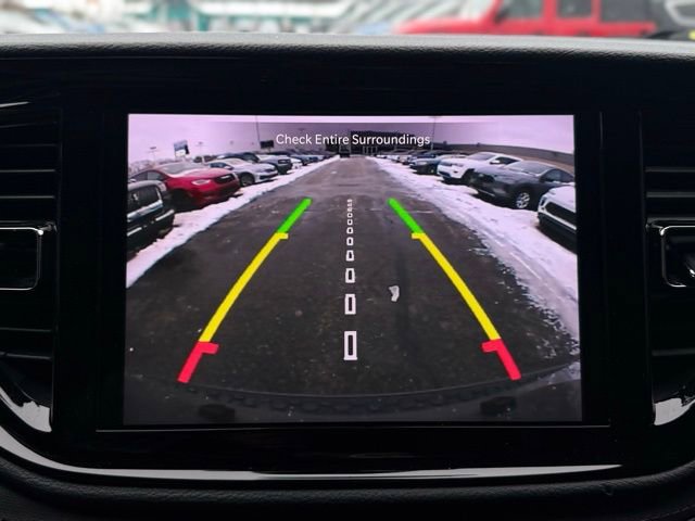 Certified 2022 Dodge Durango R/T w/ Tow 'N Go Package image 38