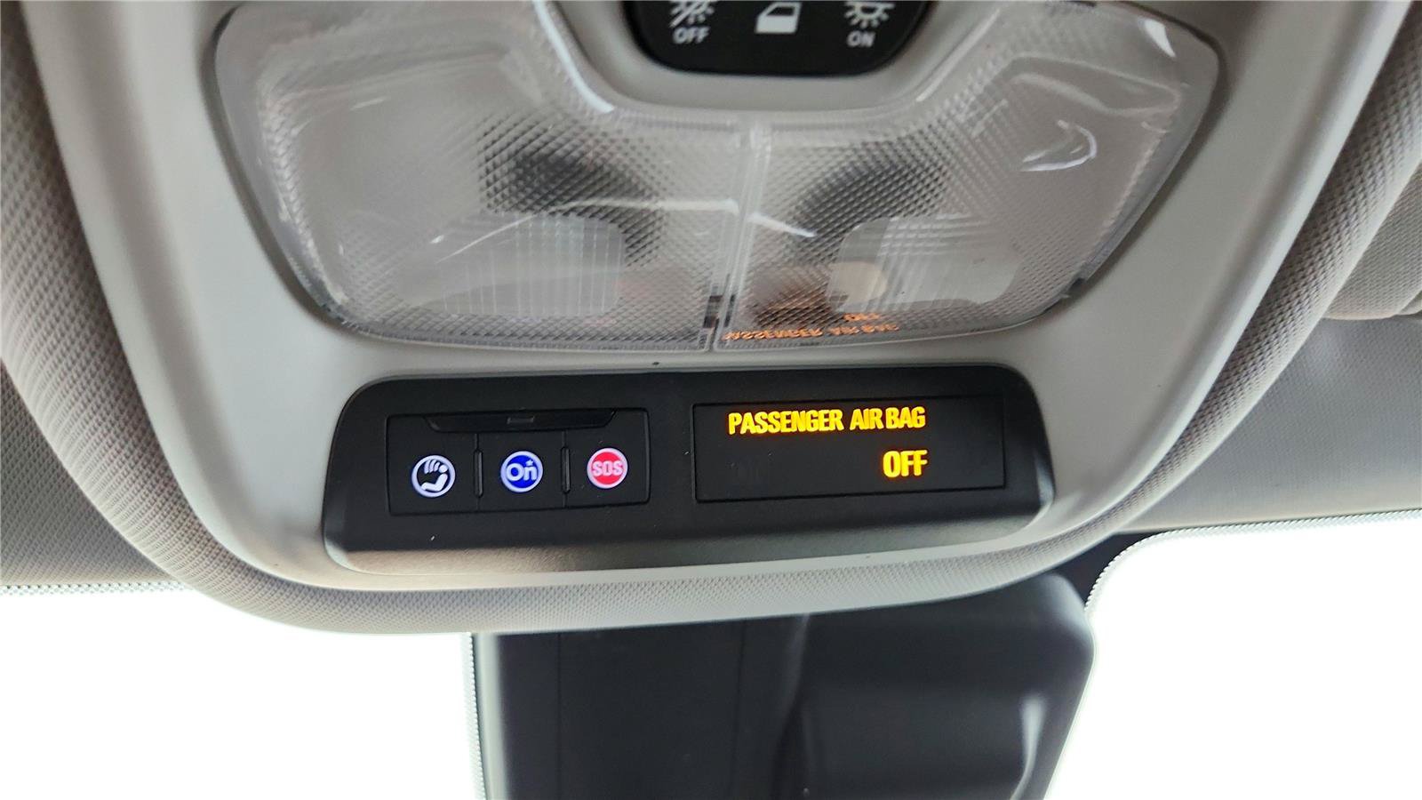 Used 2023 Chevrolet TrailBlazer LT FWD image 32