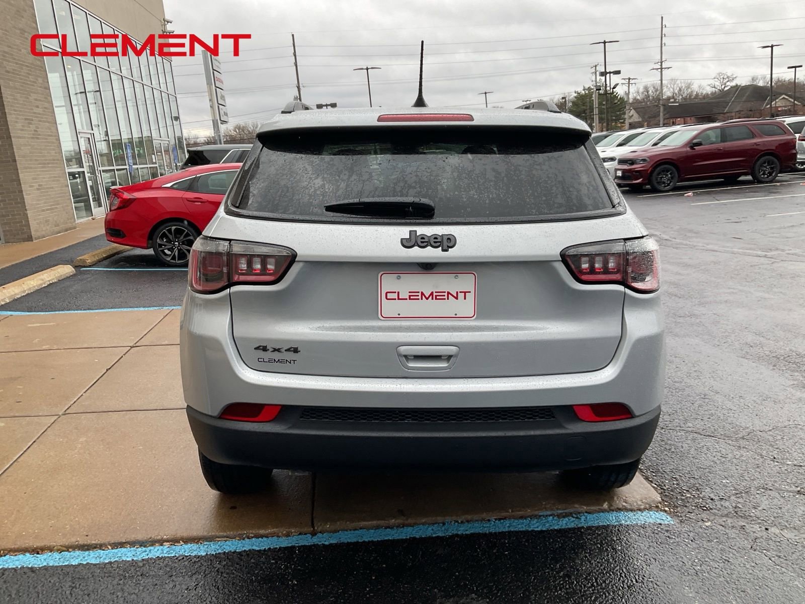 New 2026 Jeep Compass Latitude image 6