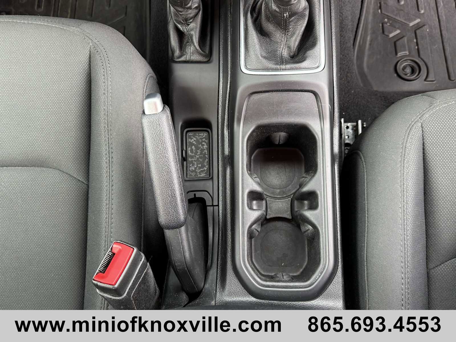 Used 2020 Jeep Wrangler Sport image 14