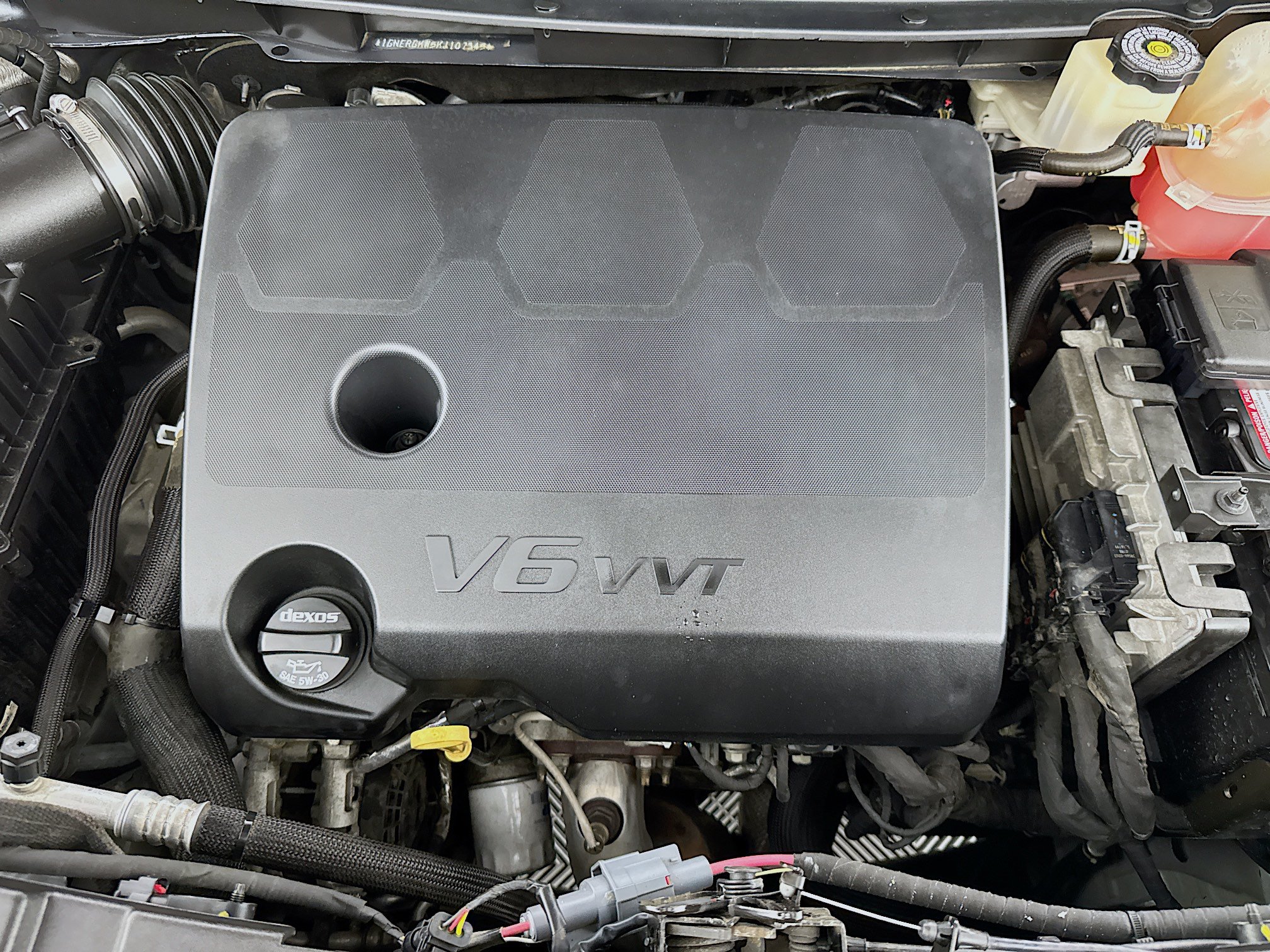 Used 2019 Chevrolet Traverse LT FWD image 38