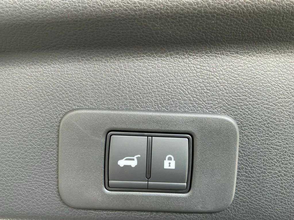 Used 2025 Nissan Murano Platinum image 36