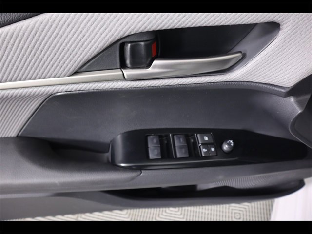 Used 2026 Toyota Camry SE image 23