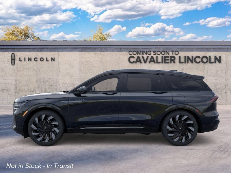 New 2026 Lincoln Nautilus Reserve AWD/4WD image 3